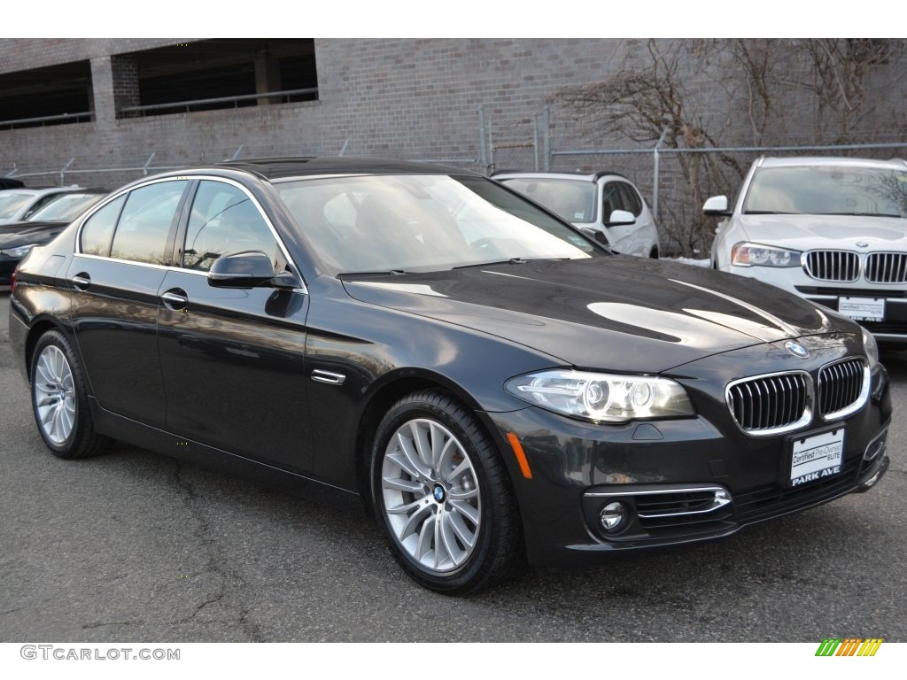 2016 5 Series 528i xDrive Sedan - Dark Graphite Metallic / Mocha photo #1