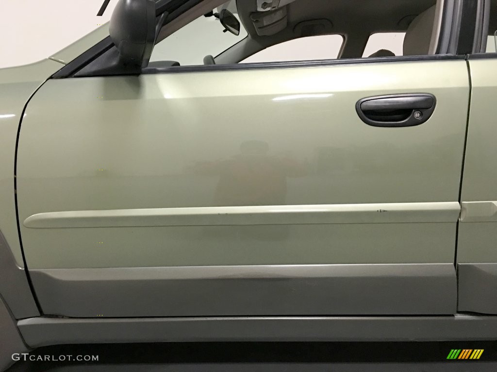 2005 Outback 2.5i Wagon - Willow Green Opal / Taupe photo #34