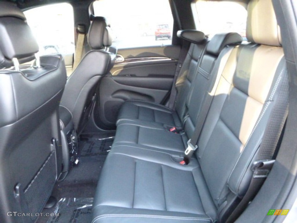 2016 Jeep Grand Cherokee Overland 4x4 Rear Seat Photo #110421850