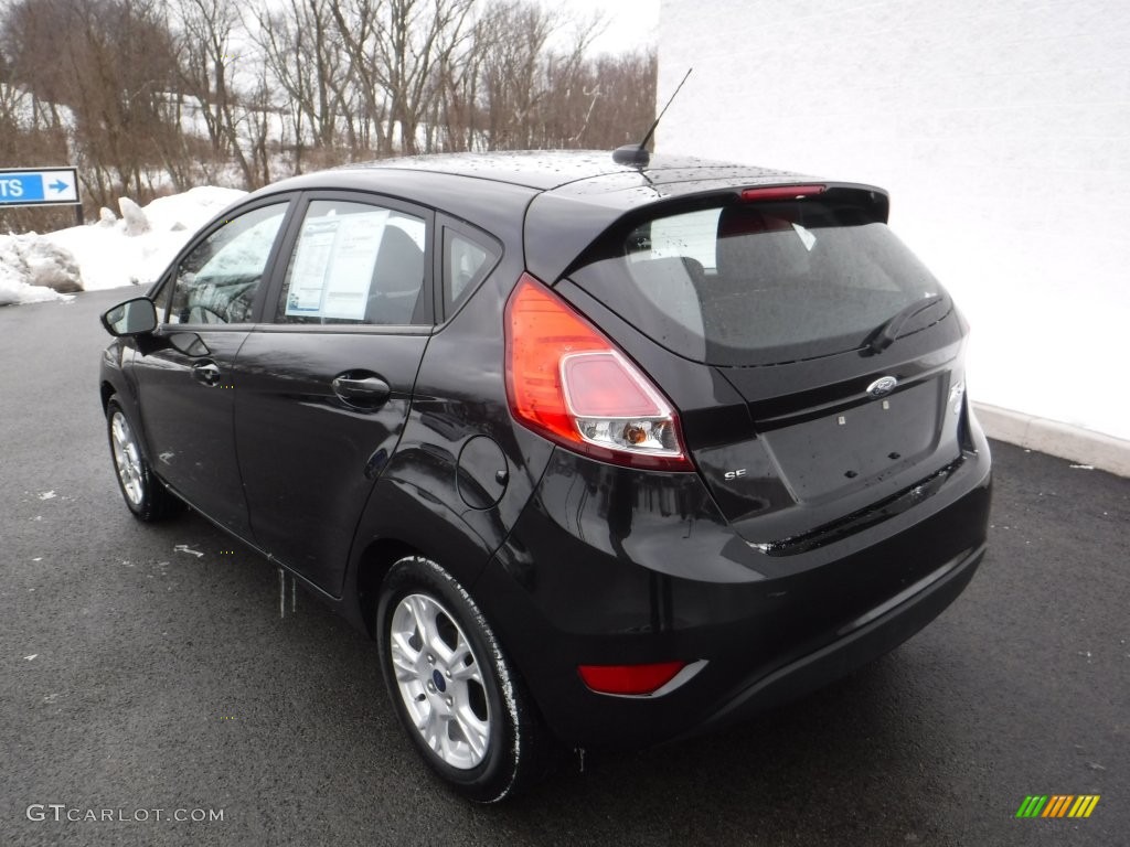 2015 Fiesta SE Hatchback - Tuxedo Black Metallic / Charcoal Black photo #9