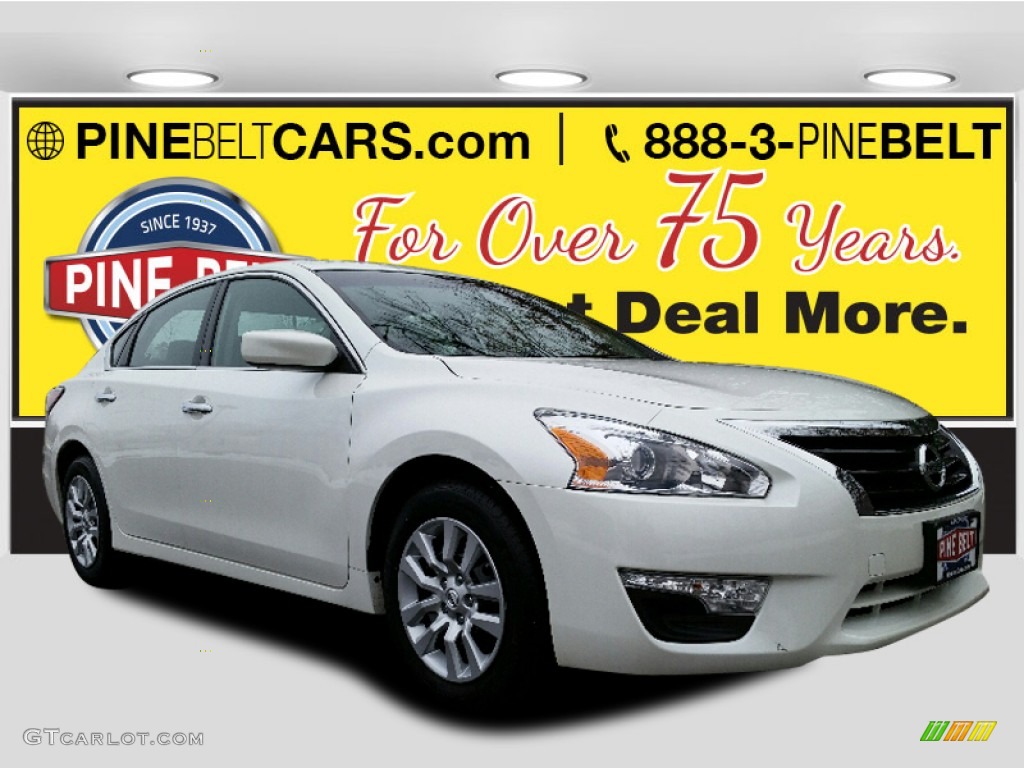 Pearl White Nissan Altima