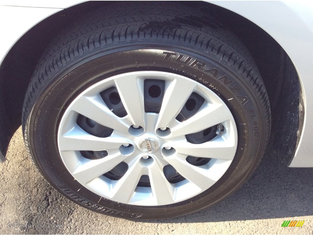 2014 Sentra SV - Brilliant Silver / Charcoal photo #15