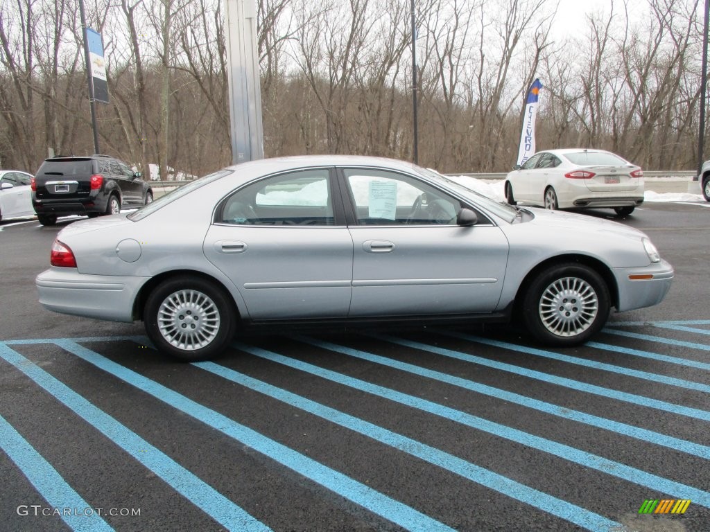 2005 Sable GS Sedan - Silver Frost Metallic / Medium Graphite photo #9