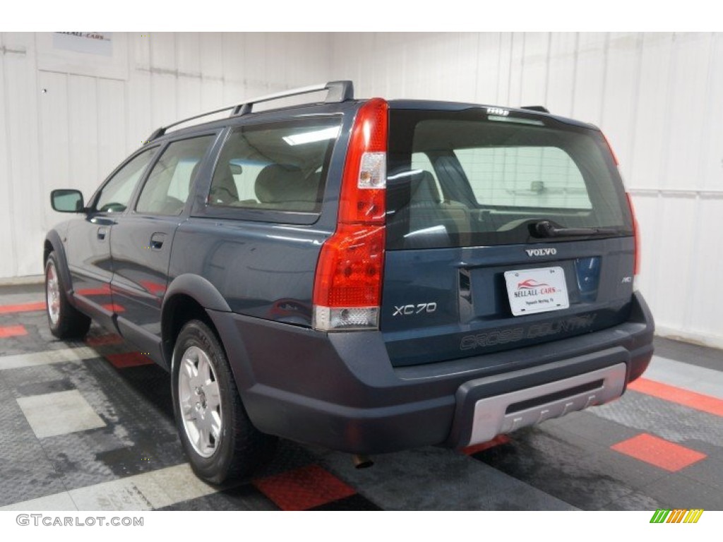 2005 XC70 AWD - Barents Blue Metallic / Taupe photo #10