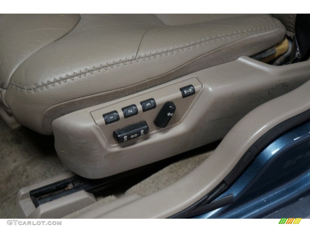 2005 XC70 AWD - Barents Blue Metallic / Taupe photo #15