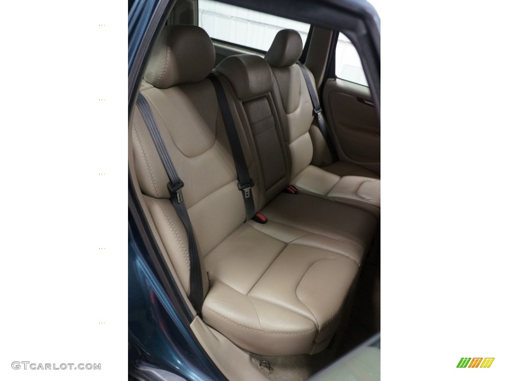 2005 XC70 AWD - Barents Blue Metallic / Taupe photo #20