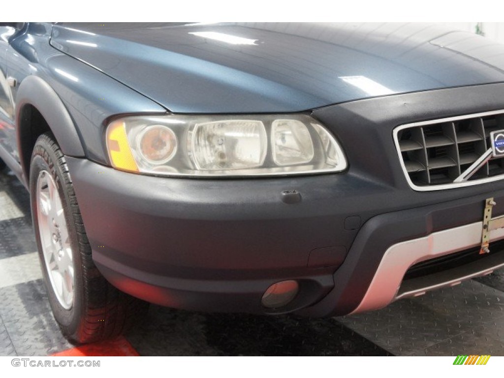 2005 XC70 AWD - Barents Blue Metallic / Taupe photo #49