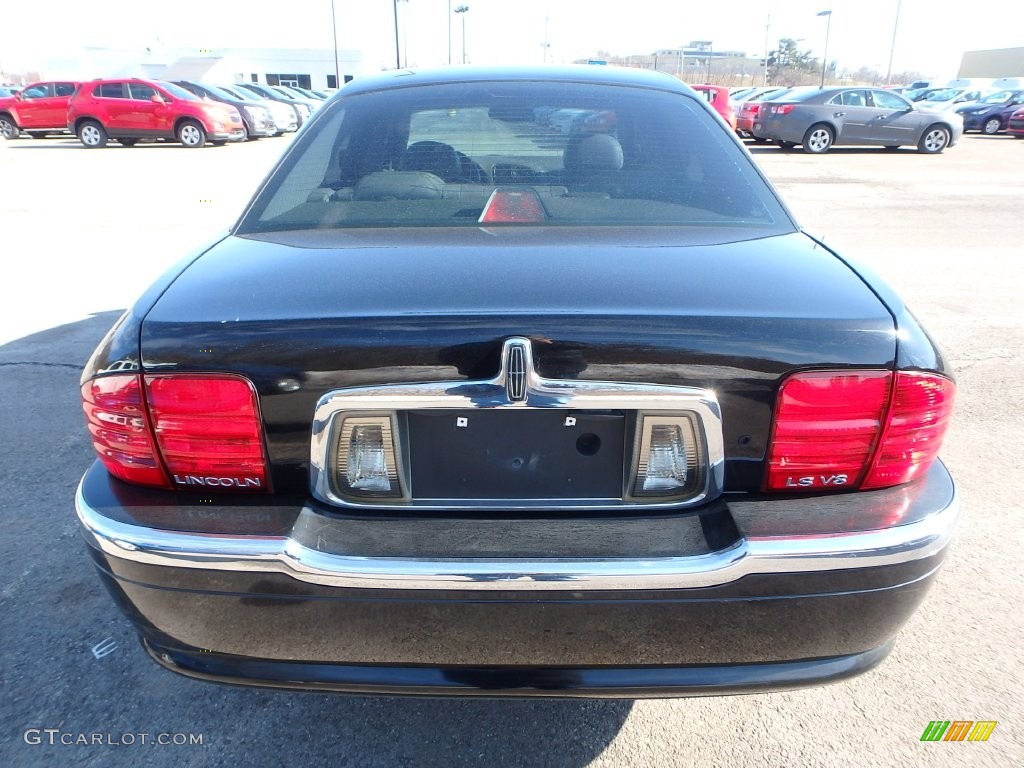 2001 LS V8 - Black / Deep Charcoal photo #3