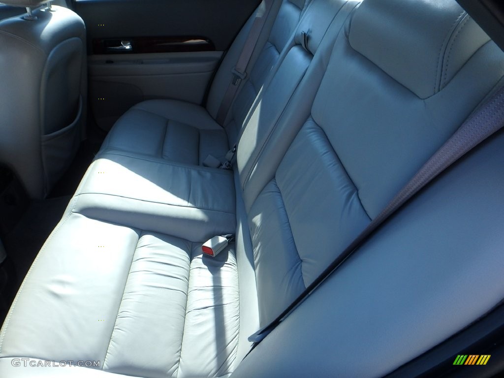 2001 LS V8 - Black / Deep Charcoal photo #9