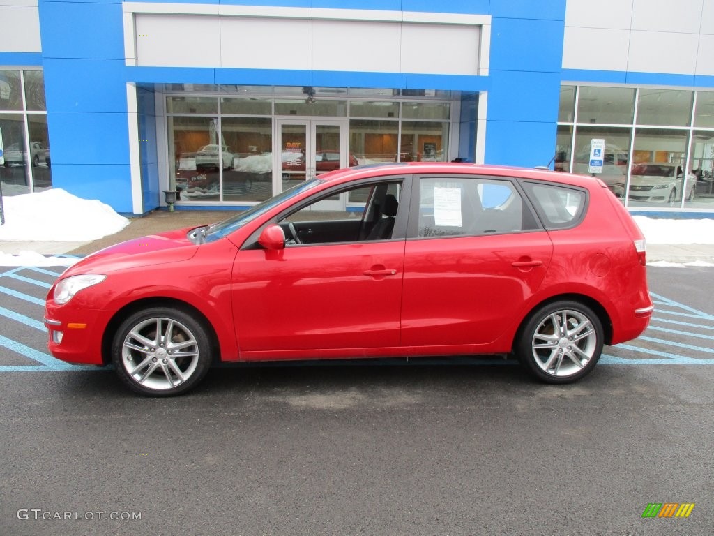 2009 Elantra Touring - Chilipepper Red / Black photo #2
