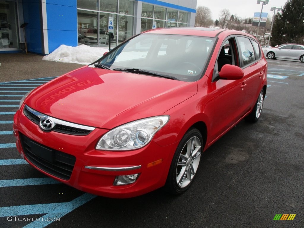 2009 Elantra Touring - Chilipepper Red / Black photo #13