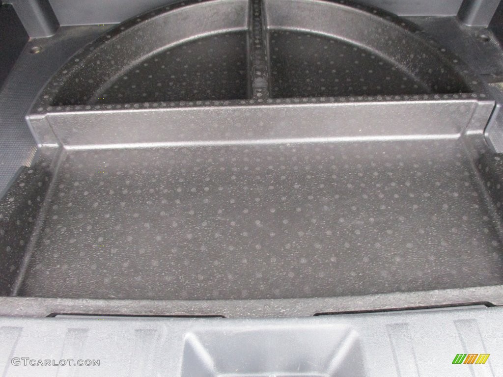 2009 Elantra Touring - Chilipepper Red / Black photo #17