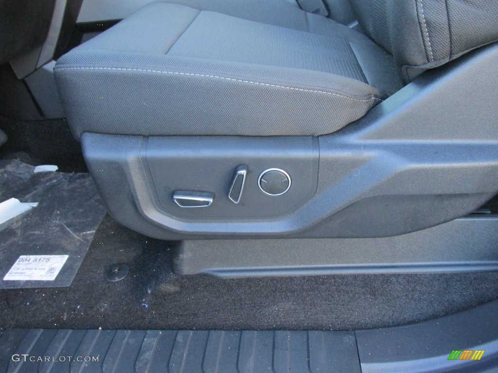 2016 F150 XLT SuperCrew - Shadow Black / Black photo #24