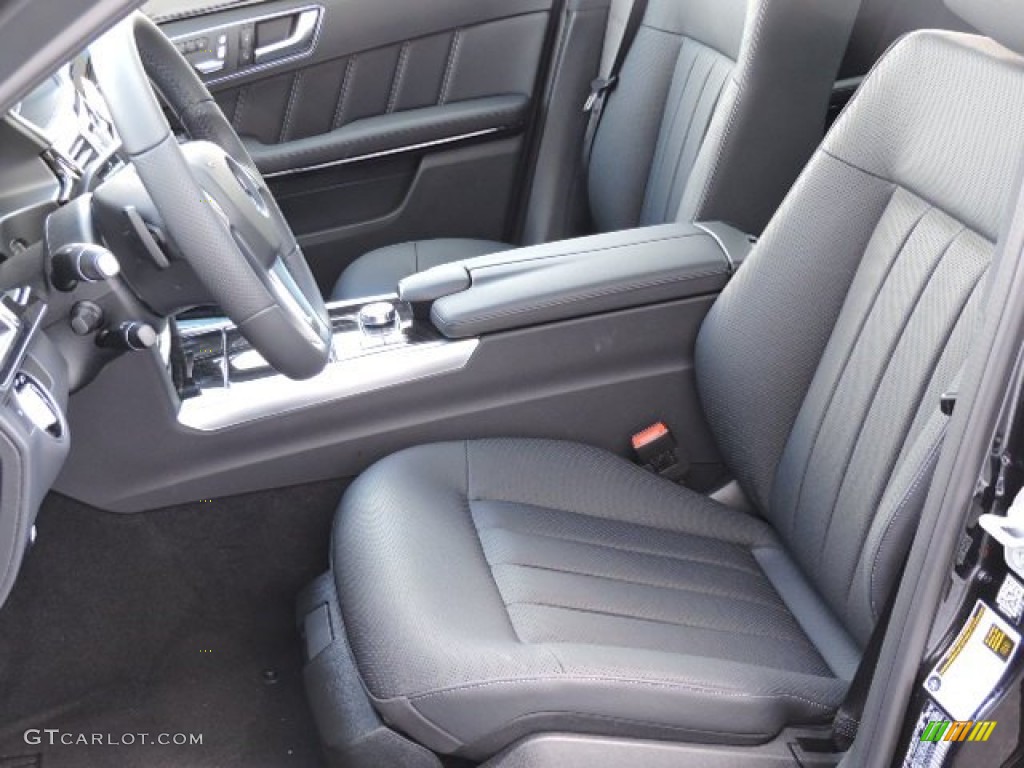 2016 E 400 4Matic Sedan - Obsidian Black Metallic / Black photo #7
