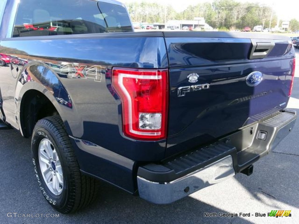 2016 F150 XLT SuperCrew 4x4 - Blue Jeans / Medium Earth Gray photo #35