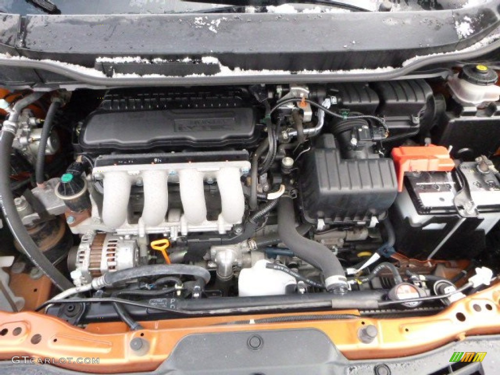 2010 Honda Fit Sport Engine Photos