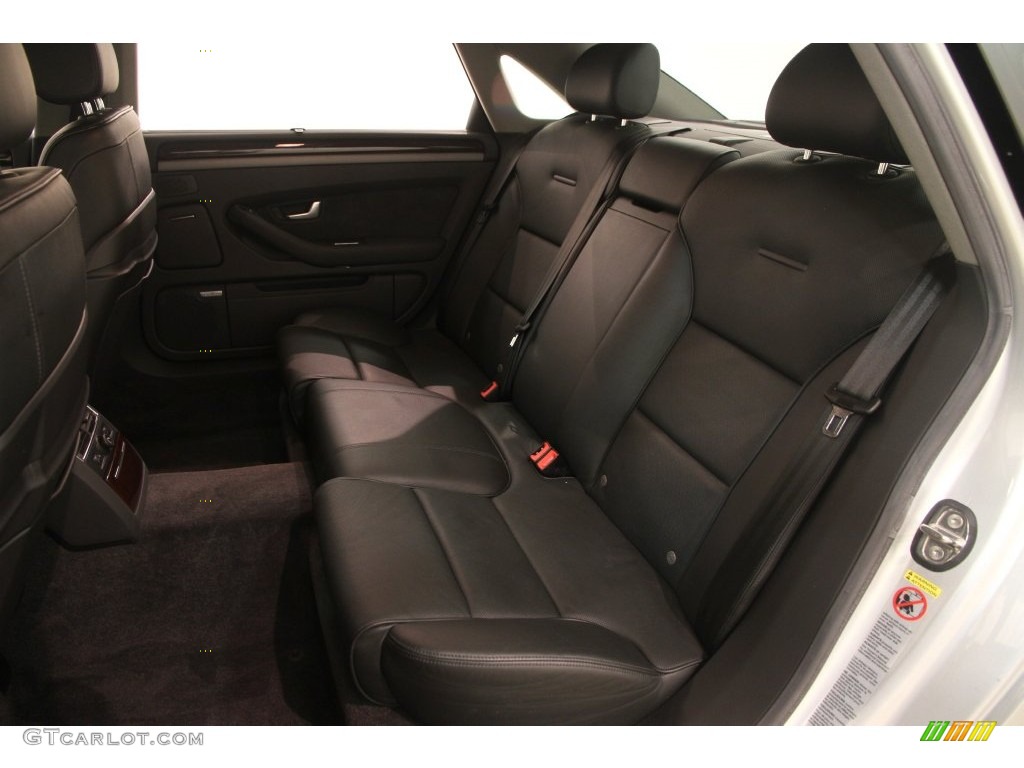 2004 A8 L 4.2 quattro - Light Silver Metallic / Black photo #27