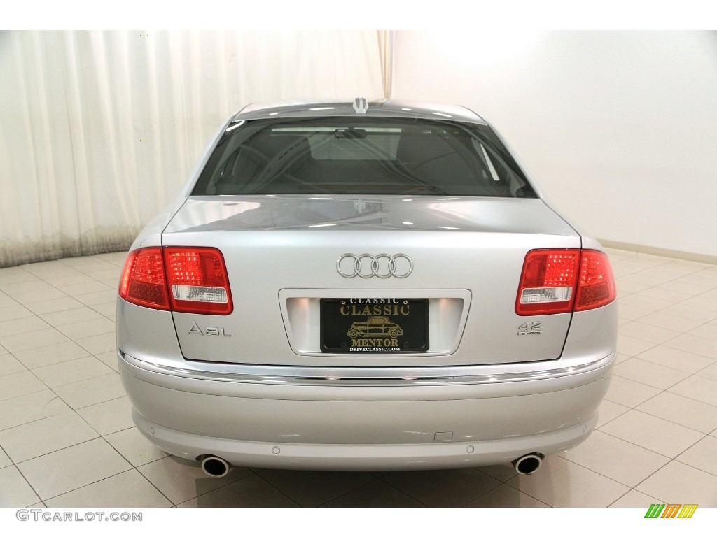 2004 A8 L 4.2 quattro - Light Silver Metallic / Black photo #33