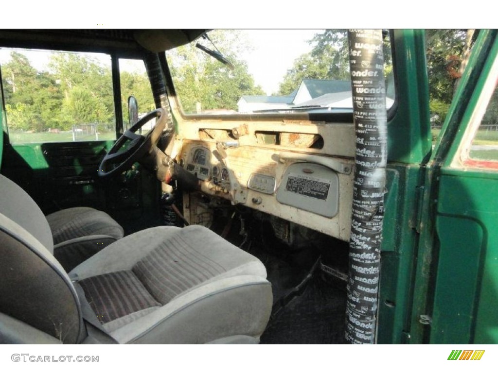 1963 Toyota Land Cruiser FJ40 Black Dashboard Photo #110468222