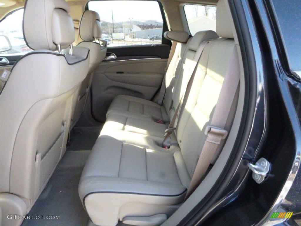 Brown/Light Frost Beige Interior 2016 Jeep Grand Cherokee Overland 4x4 Photo #110469368