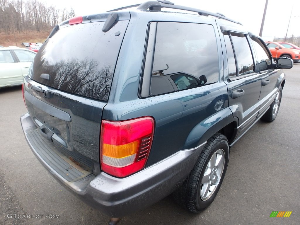 2004 Grand Cherokee Laredo 4x4 - Onyx Green Pearl / Sandstone photo #4