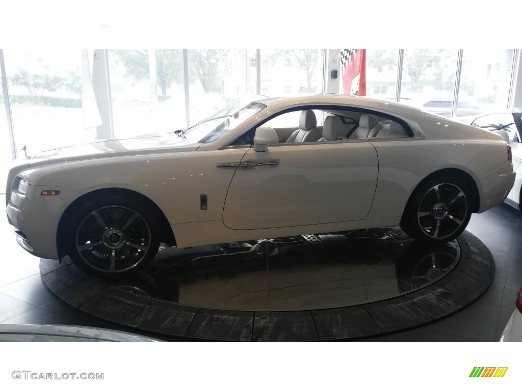 Arctic White 2015 Rolls-Royce Wraith Standard Wraith Model Exterior Photo #110477102