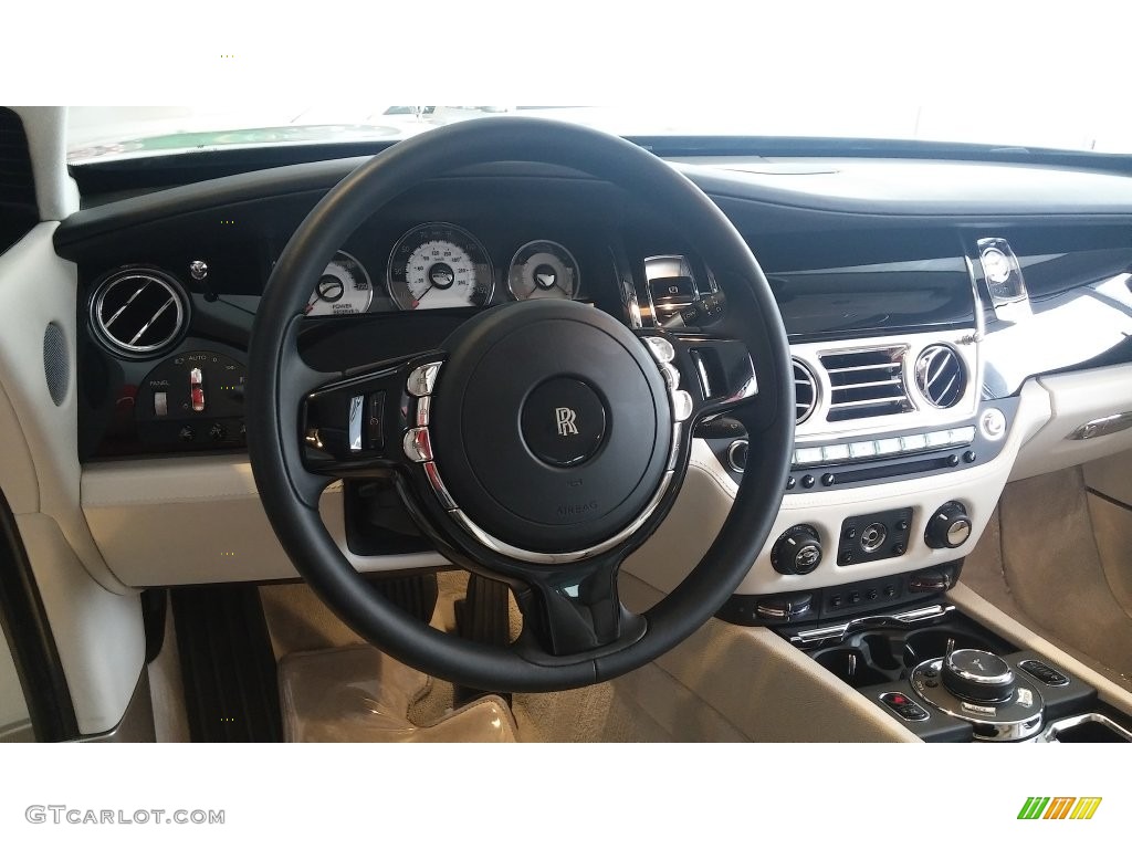 2015 Rolls-Royce Wraith Standard Wraith Model Creme Light Steering Wheel Photo #110477201