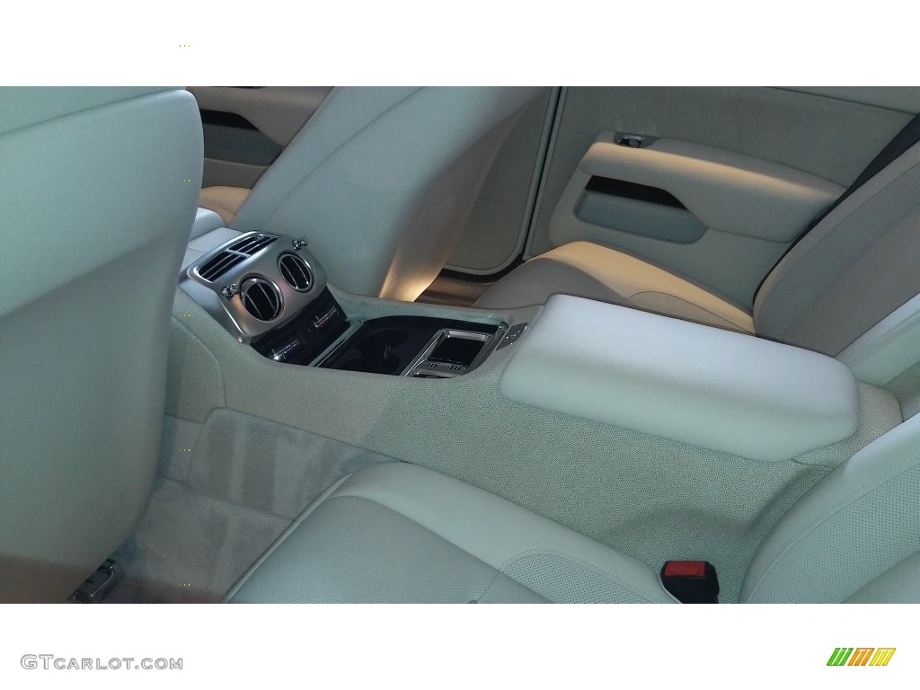 2015 Rolls-Royce Wraith Standard Wraith Model Rear Seat Photo #110477969