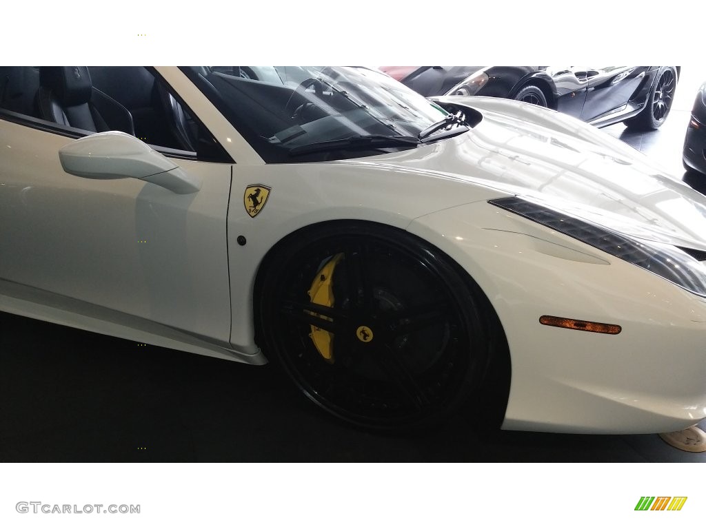 2013 458 Spider - Bianco Avus (White) / Nero photo #21