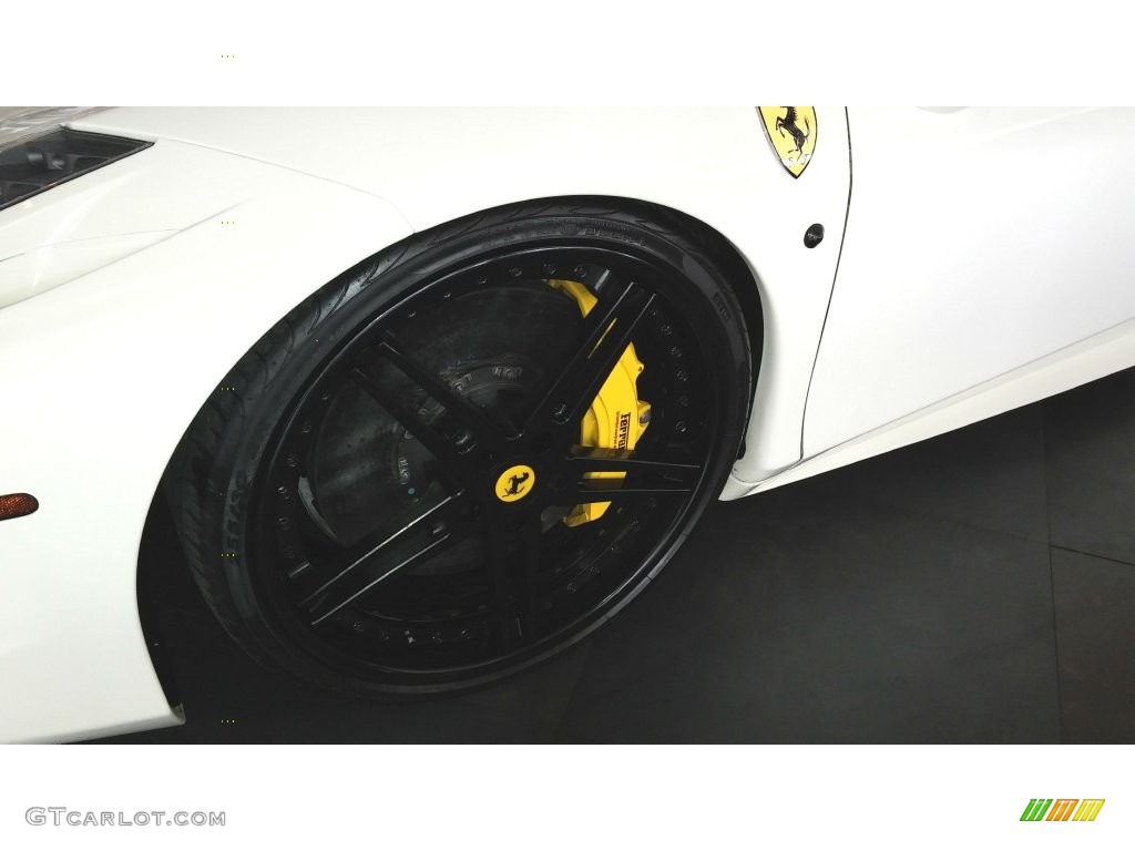 2013 458 Spider - Bianco Avus (White) / Nero photo #31