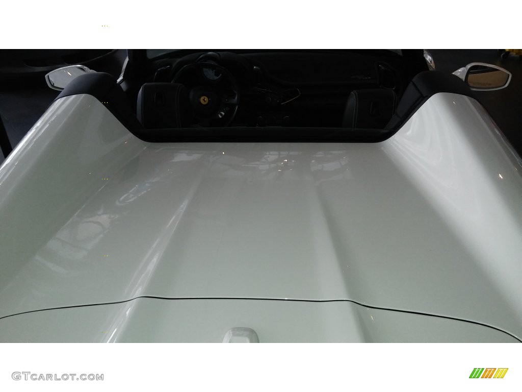 2013 458 Spider - Bianco Avus (White) / Nero photo #44