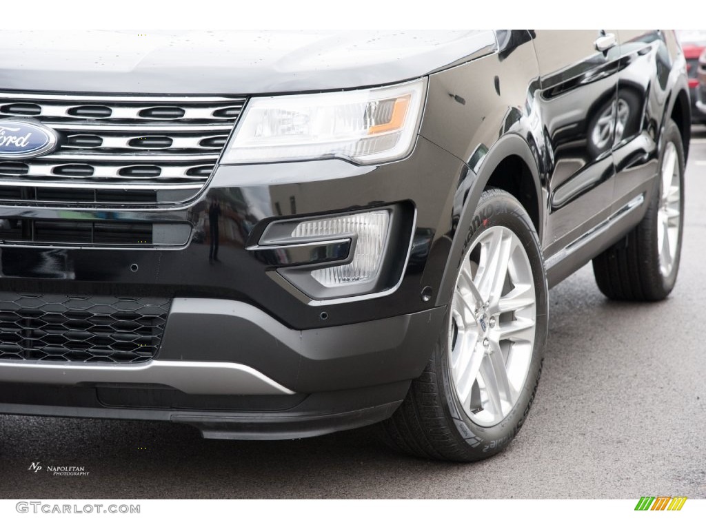 2016 Explorer Limited 4WD - Shadow Black / Ebony Black photo #2