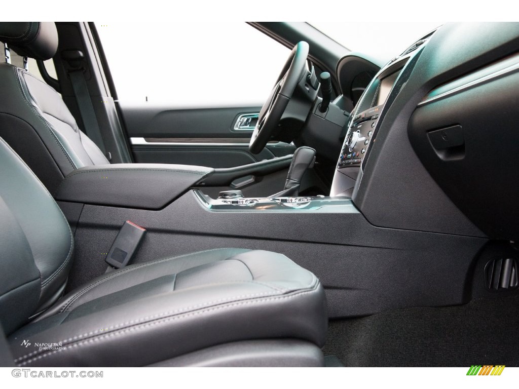 2016 Explorer Limited 4WD - Shadow Black / Ebony Black photo #9