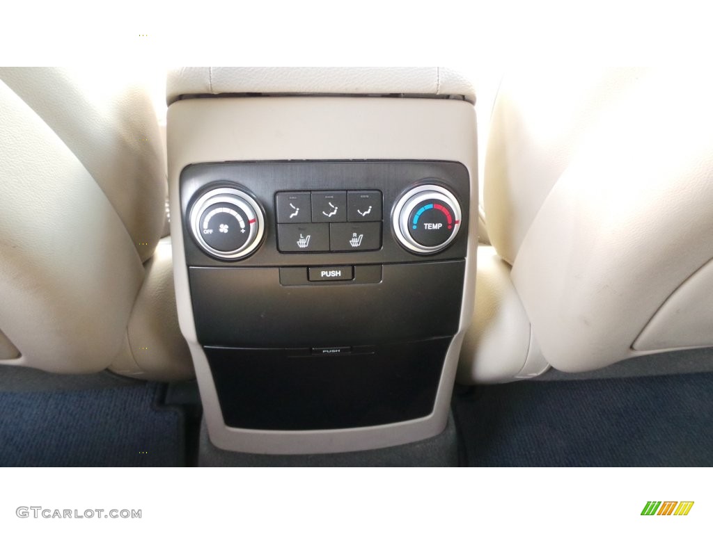 2012 Veracruz Limited AWD - Stone White / Beige photo #14