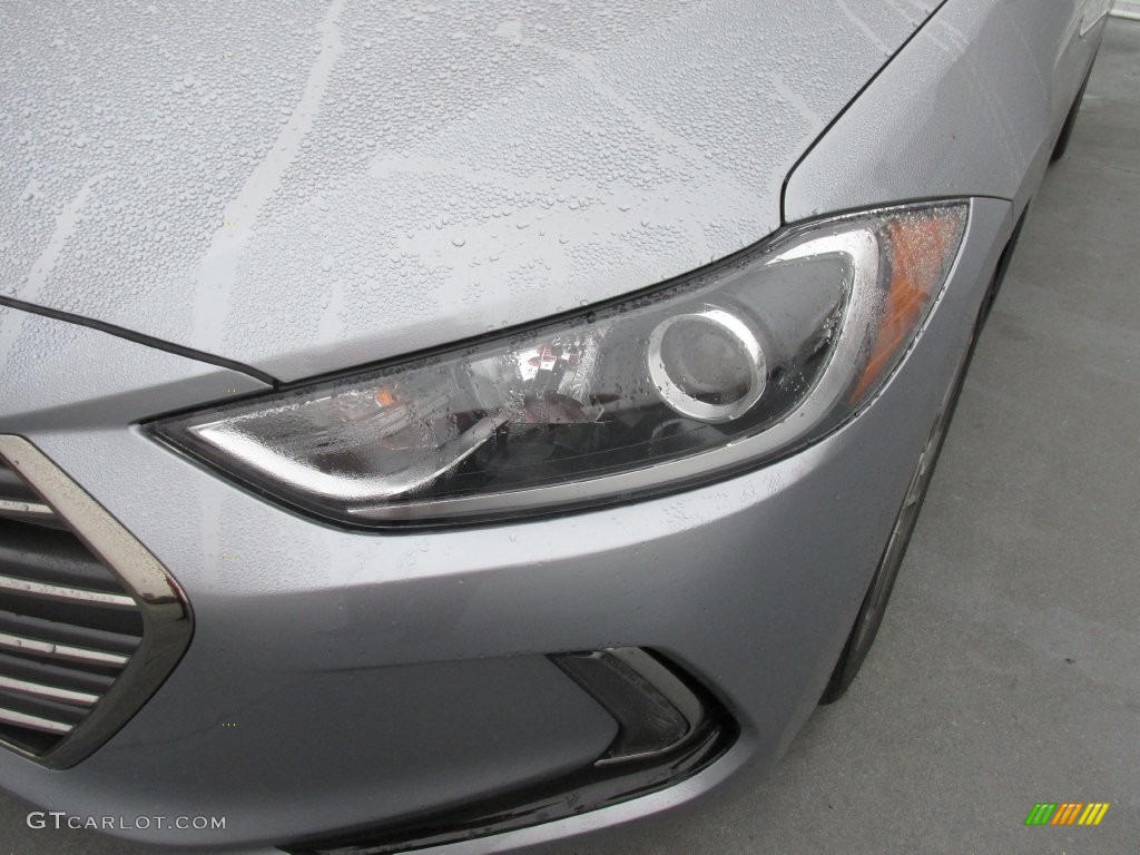 2017 Elantra Limited - Gray / Gray photo #9