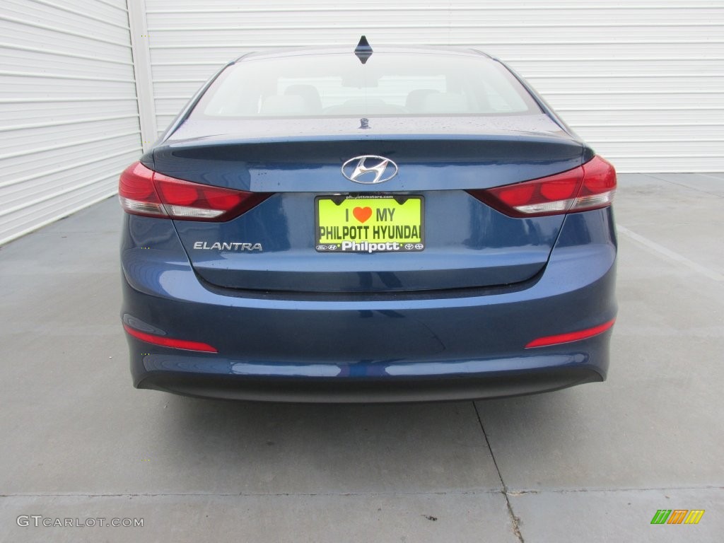 2017 Elantra SE - Lakeside Blue / Gray photo #5