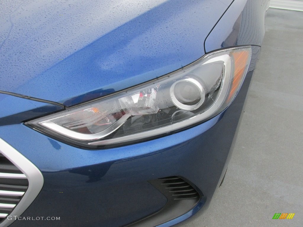 2017 Elantra SE - Lakeside Blue / Gray photo #9
