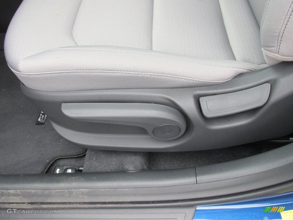 2017 Elantra SE - Lakeside Blue / Gray photo #22