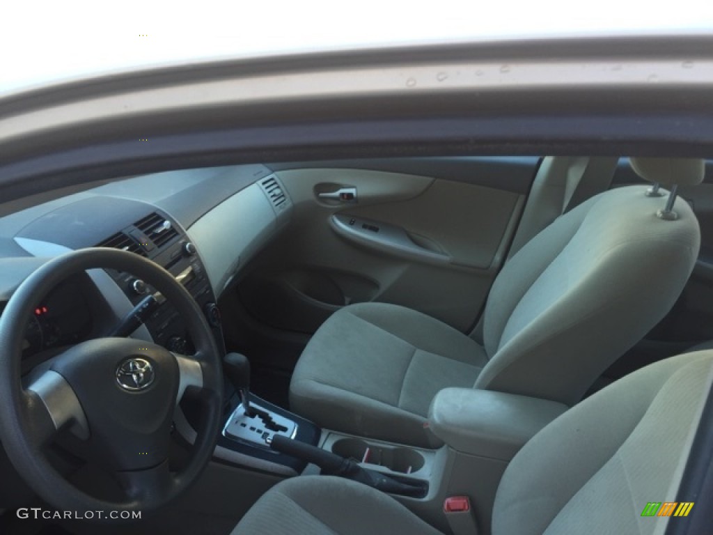 2010 Corolla LE - Desert Sand Metallic / Bisque photo #9