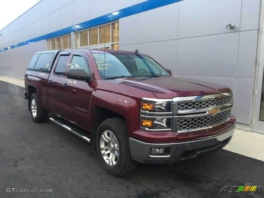 Victory Red Chevrolet Silverado 1500