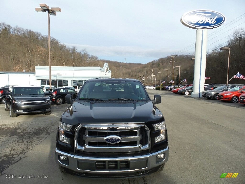 2016 F150 XLT SuperCab 4x4 - Shadow Black / Medium Earth Gray photo #3