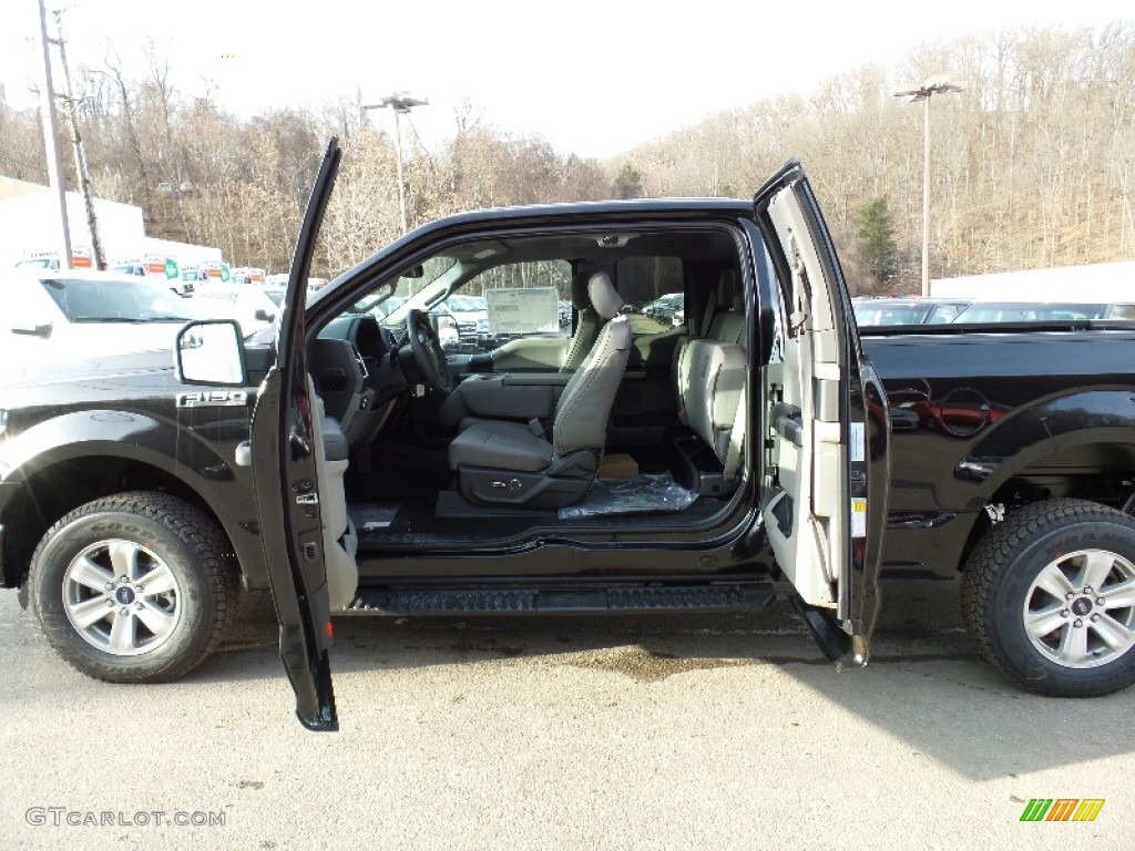 2016 F150 XLT SuperCab 4x4 - Shadow Black / Medium Earth Gray photo #11