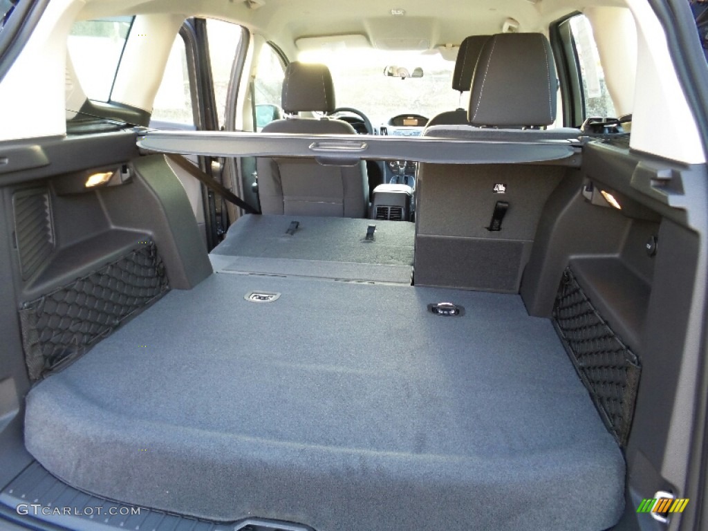 2016 Ford C-Max Hybrid SE Trunk Photo #110500901