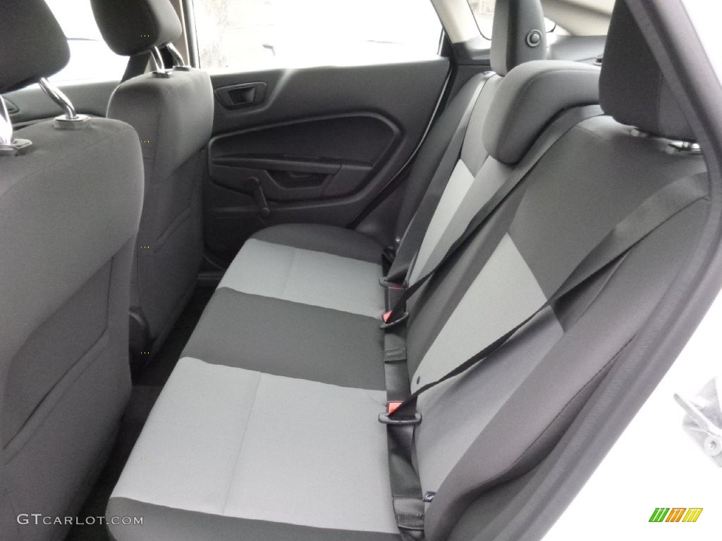 2016 Fiesta S Sedan - Oxford White / Charcoal Black photo #8