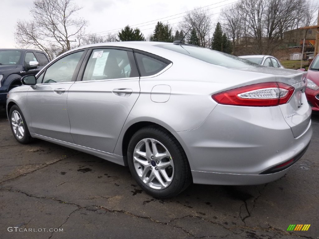 2016 Fusion SE - Ingot Silver Metallic / Charcoal Black photo #3