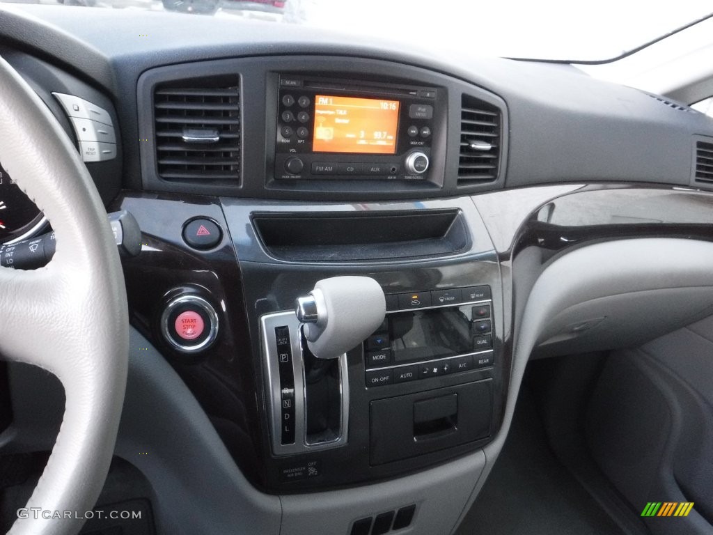 2011 Quest 3.5 SV - Pearl White / Gray photo #14
