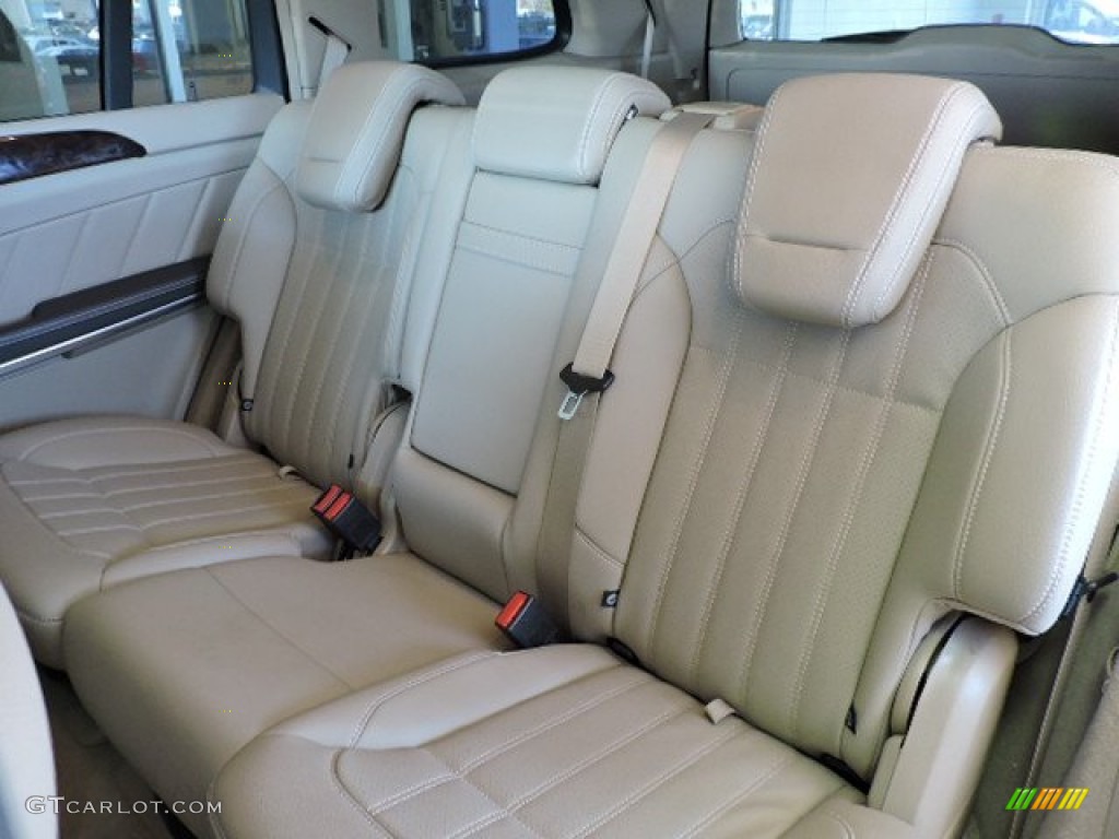 2013 GL 450 4Matic - Cinnabar Red Metallic / Almond Beige photo #11