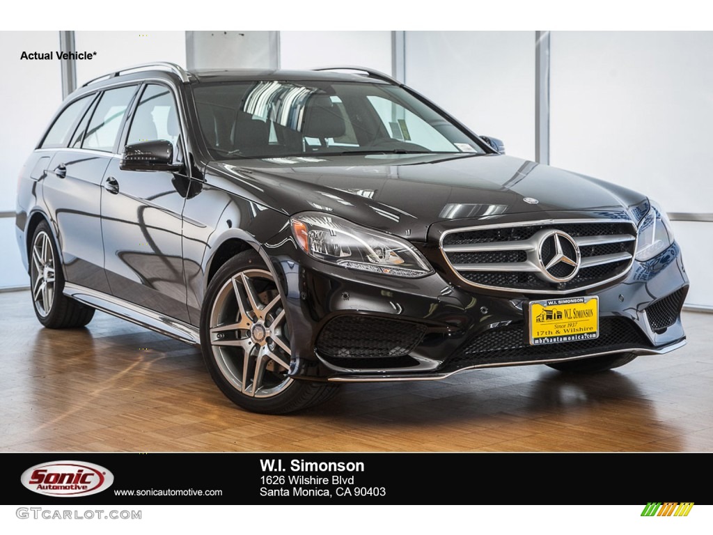 2016 E 350 4Matic Wagon - Black / Black photo #1