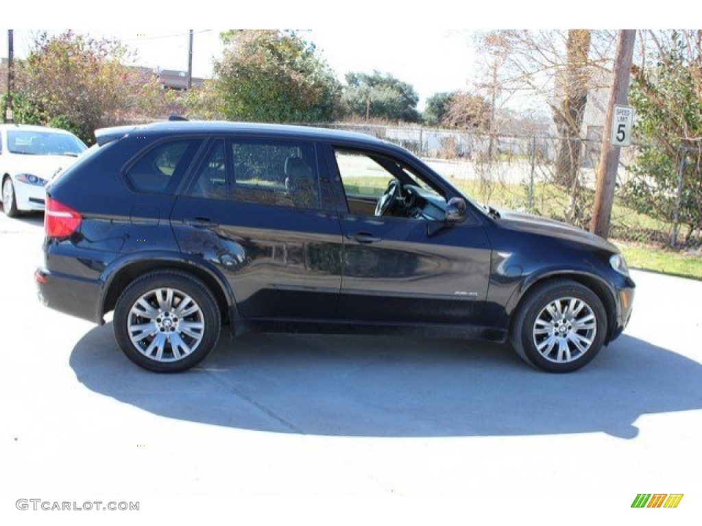 2010 X5 xDrive48i - Monaco Blue Metallic / Sand Beige photo #11