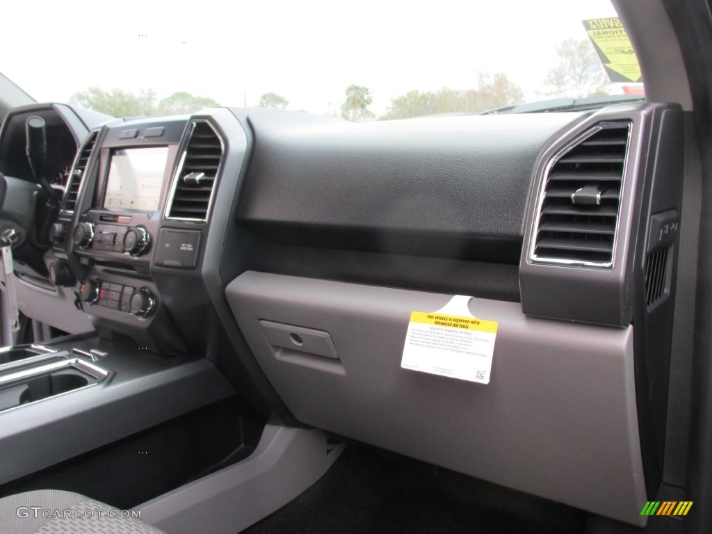 2016 F150 XLT SuperCrew 4x4 - Ingot Silver / Medium Earth Gray photo #18